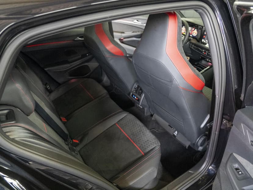 Gallery image 13