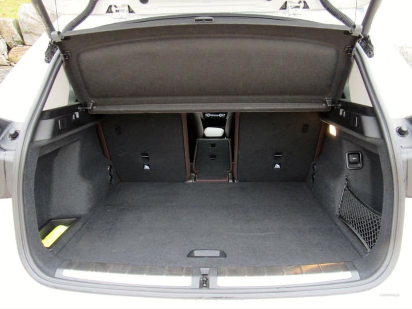 Gallery image 12