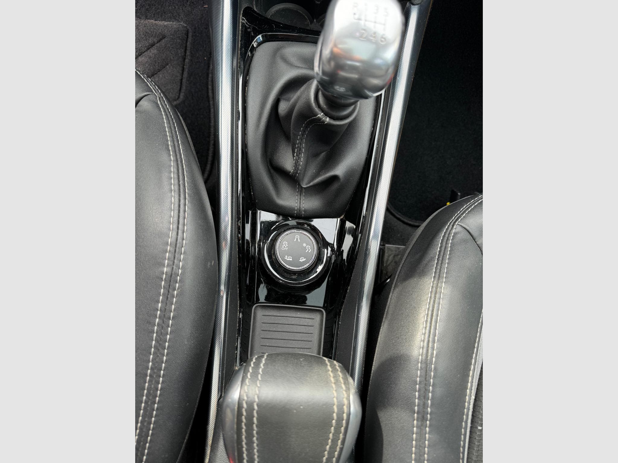 Gallery image 3