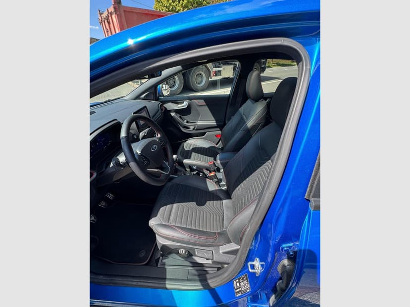 Gallery image 11