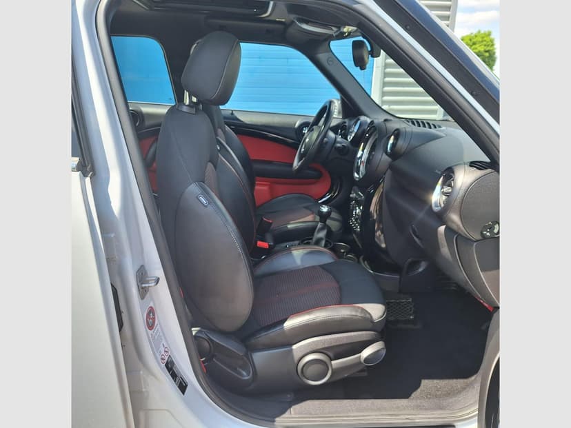 Gallery image 11