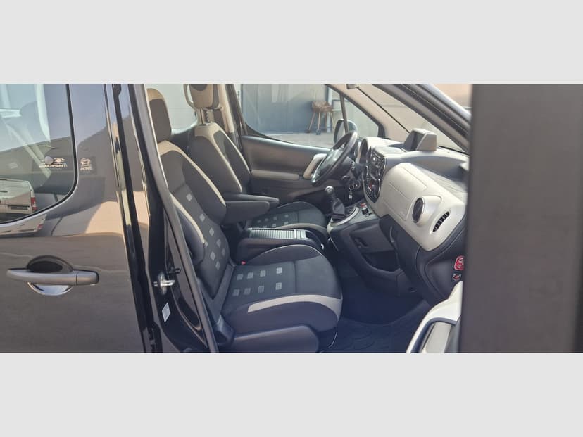 Gallery image 11