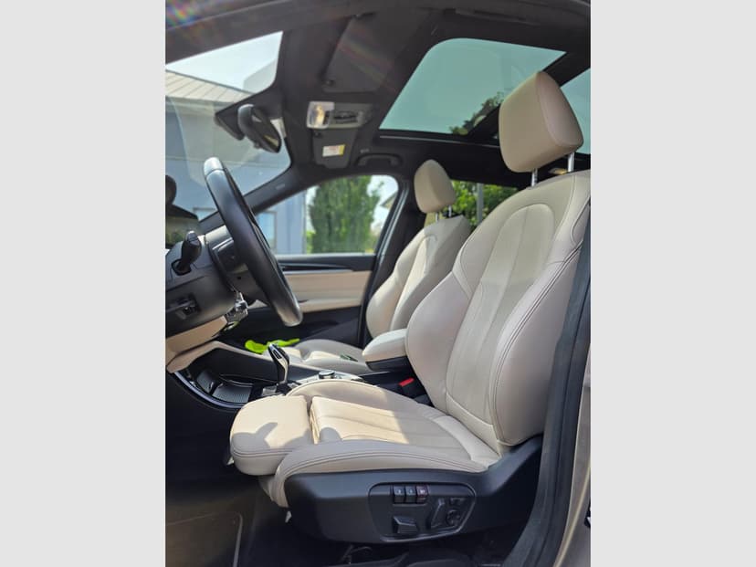 Gallery image 12
