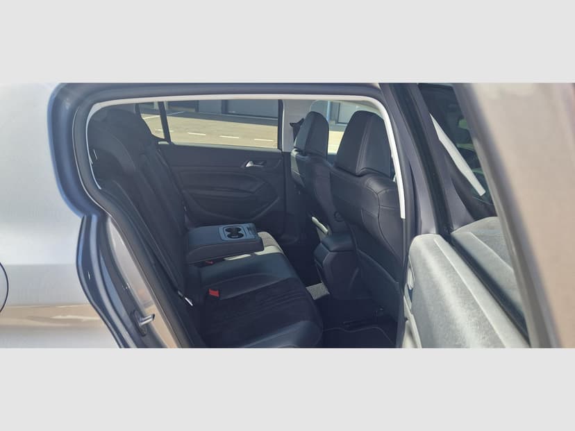 Gallery image 14