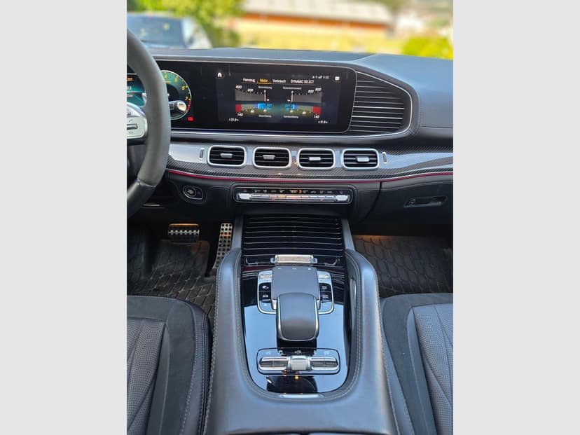 Gallery image 12