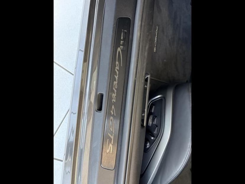 Gallery image 17