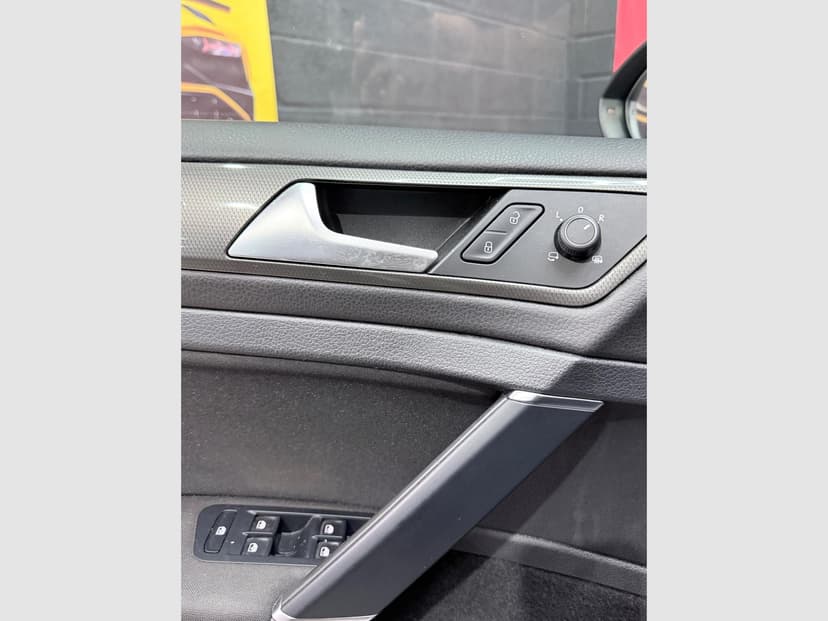 Gallery image 11