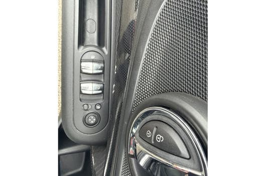 Gallery image 11