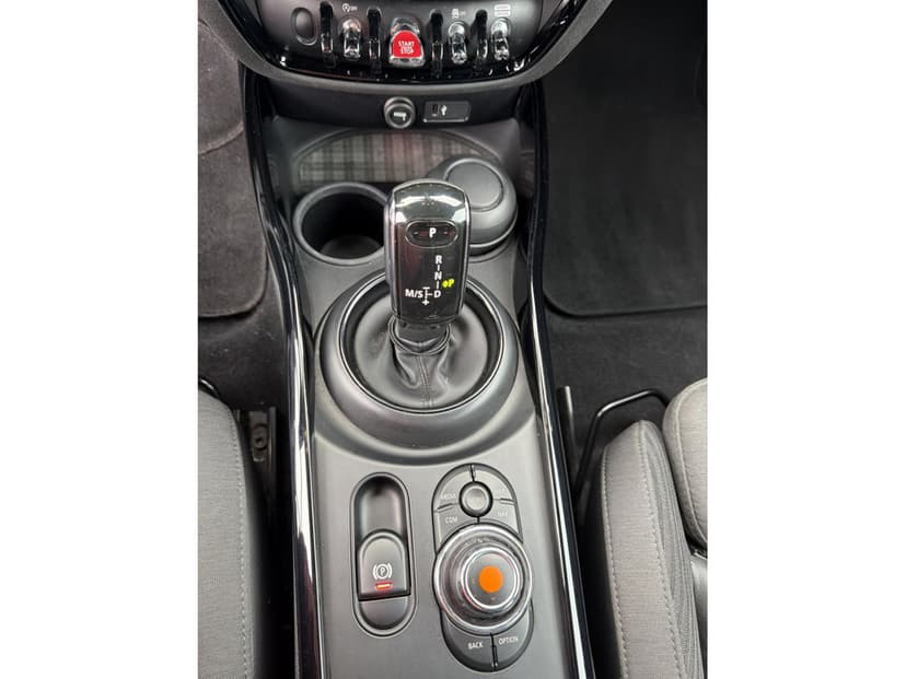 Gallery image 14