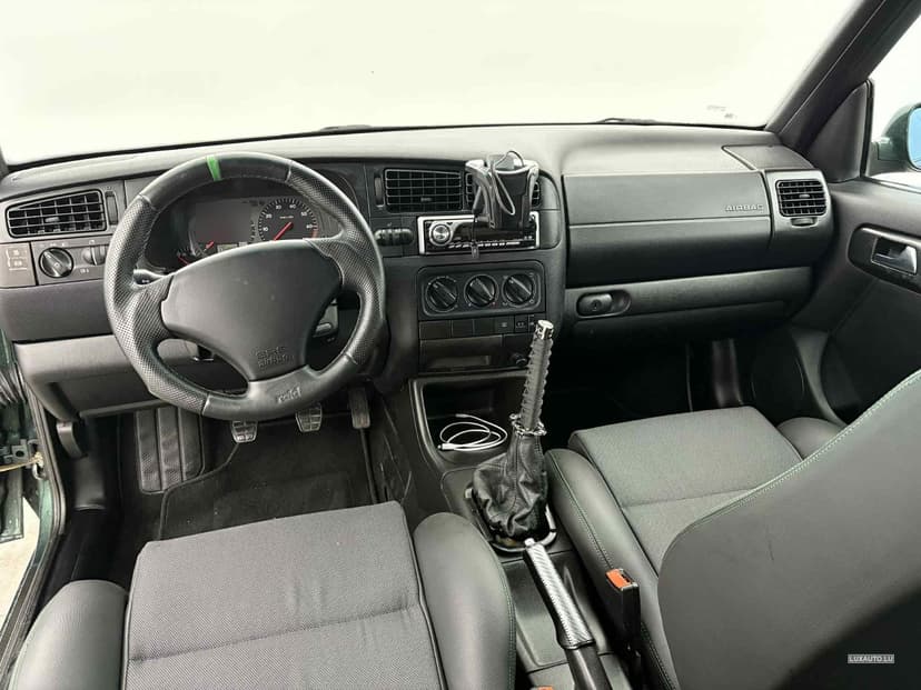Gallery image 12