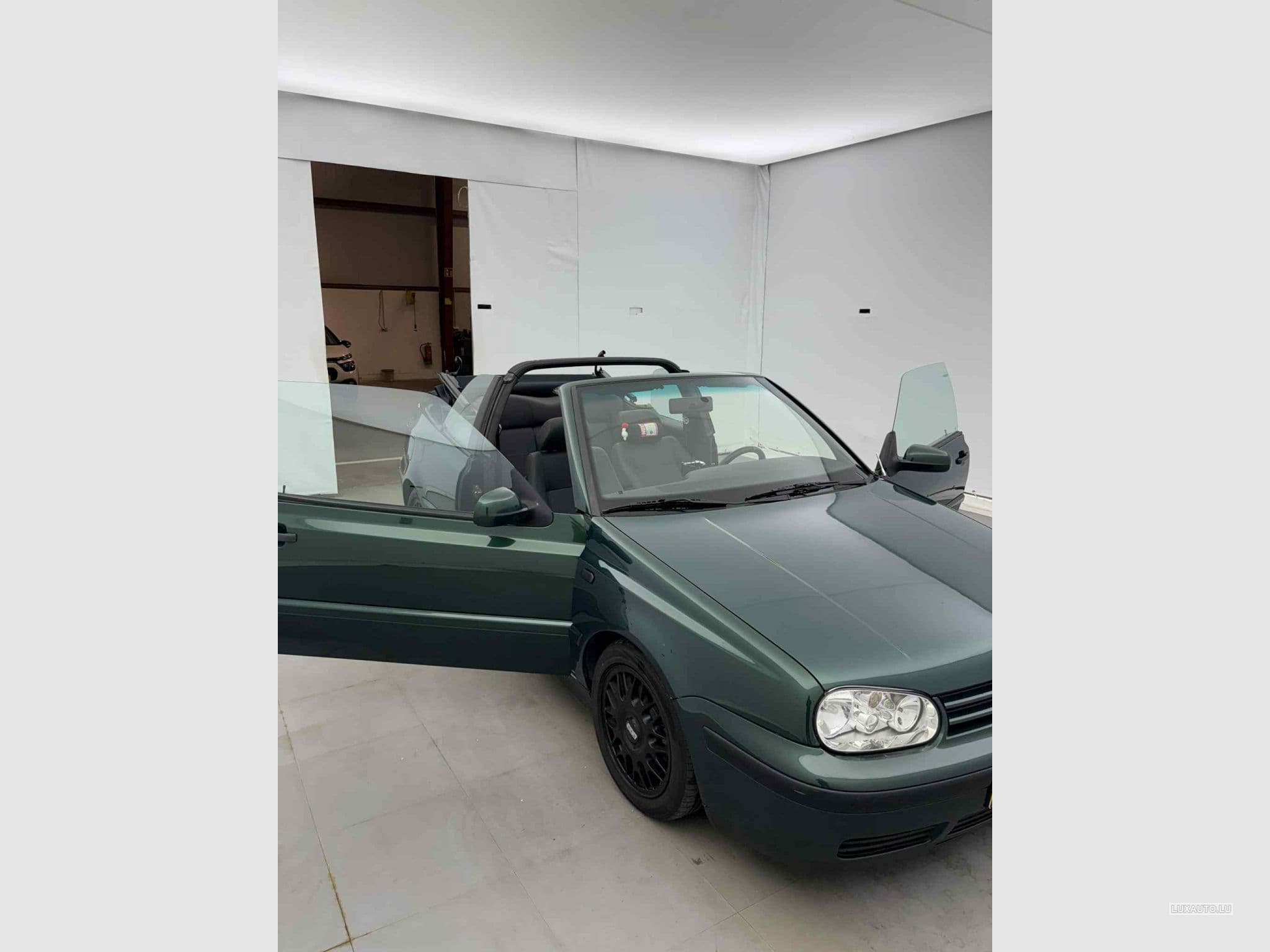 Gallery image 2