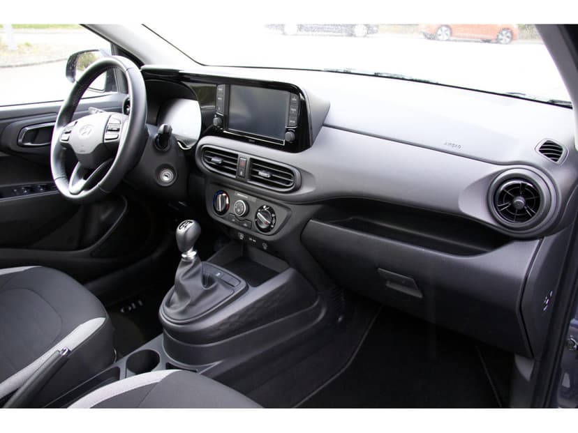 Gallery image 12